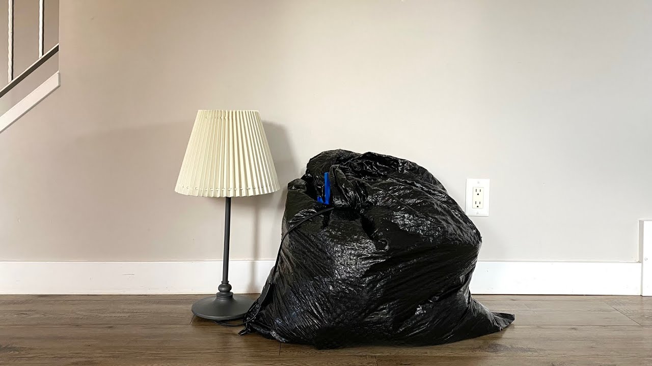 Minimalist whole house declutter