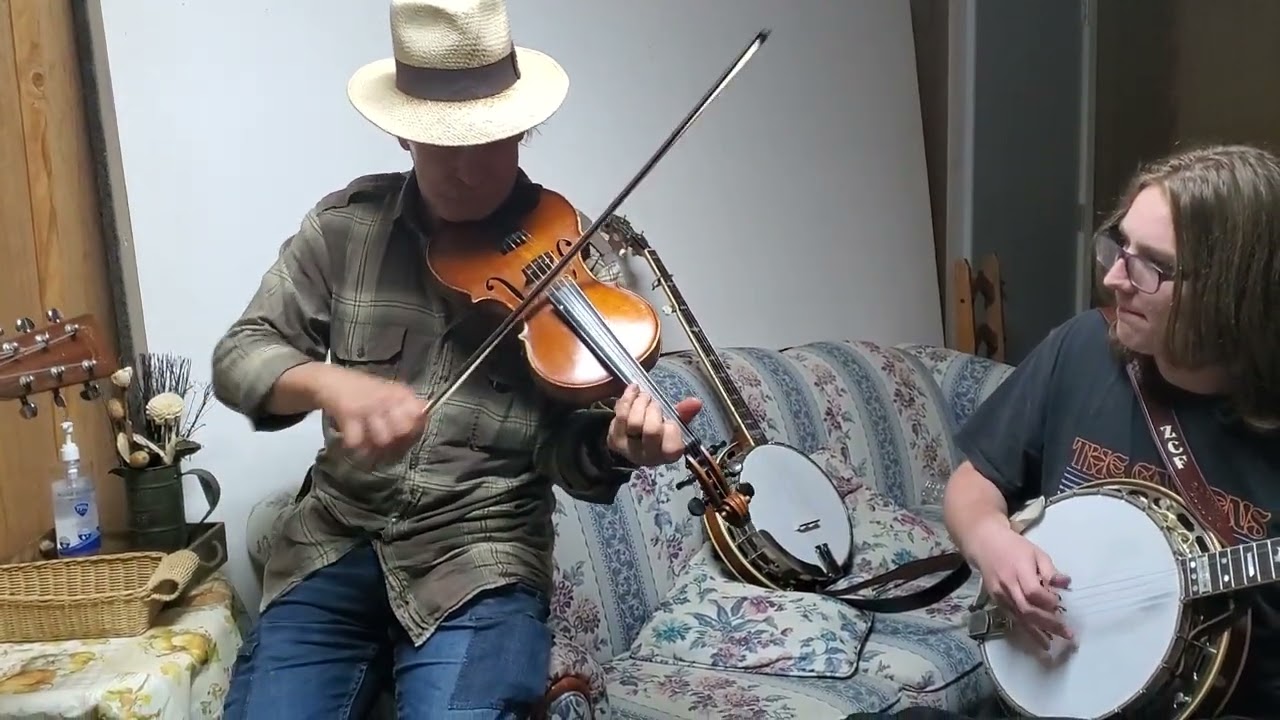 Down the Road - Bluegrass Jam (FILTHY GROOVE)