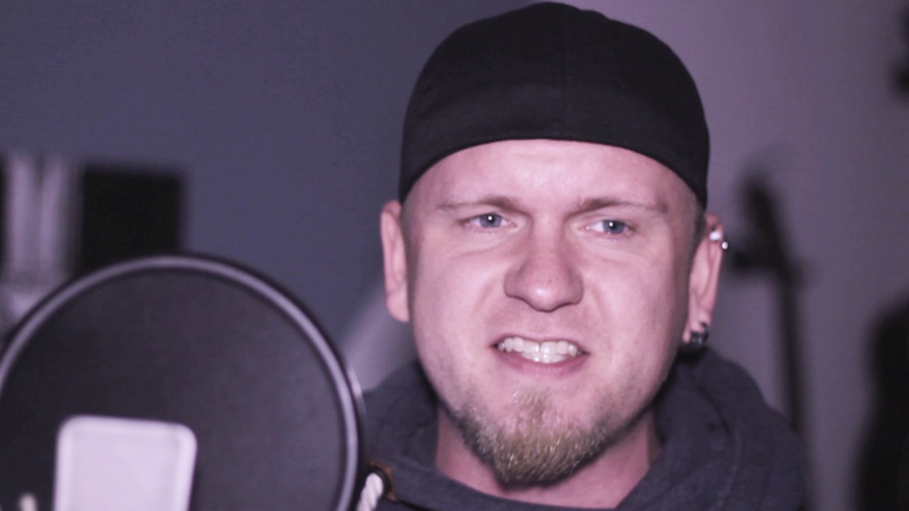 Metallica - Enter Sandman (covered by Pit Elliott)