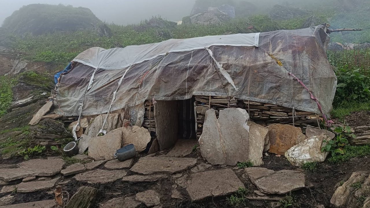 Real Life In Western Rural Nepal || Most Relaxing & Peaceful Survuval Life Village people ..|| 