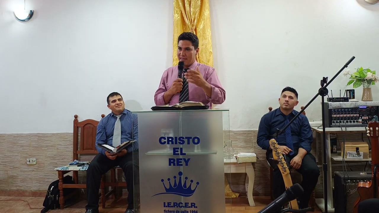 Diácono Ulises Martinez 2 de corintios cap 10:4 💥🙌🙌🙌👉👂💥💥💥