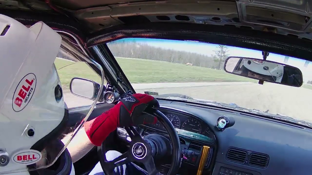 Hydro vs No Hydro Drifting at USA International Raceway - Intermediate Course