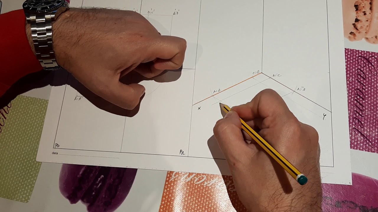 Assonometria isometrica col metodo delle proiezioni: il parallelepipedo.