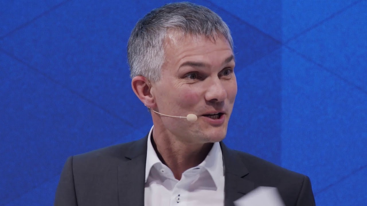 Financing Industrie 4.0 and data driven business model innovations