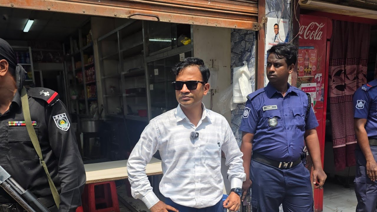 যেভাবে নিজ চাচাকেও তেল মজুত করে মিথ্যা বলে দায়িত্বরত অফিসারের কাছে ধরা খেলেন
