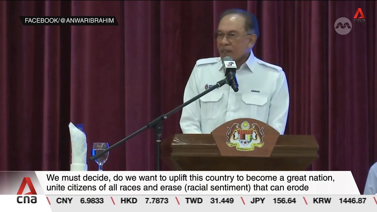 Malaysia's Anwar moves to limit term of prime minister as part of reform push