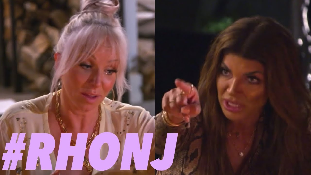 Teresa Apologizes by giving Excuses to the Group and Margaret doesn’t think it’s Genuine (S12, E12)