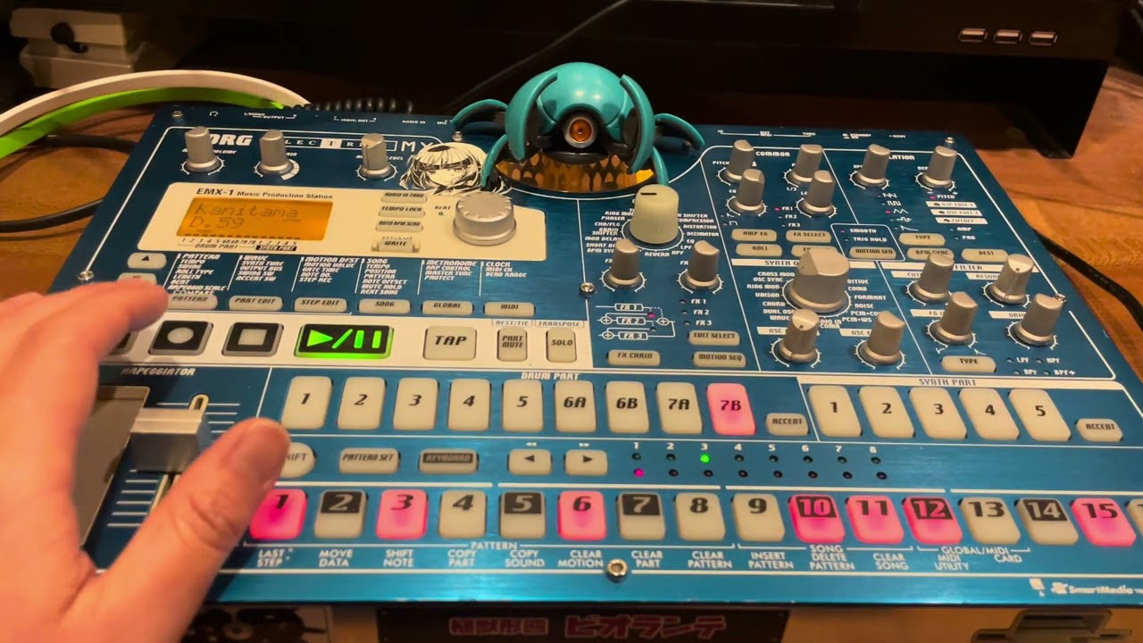 EMX1 live with KANITAMA.