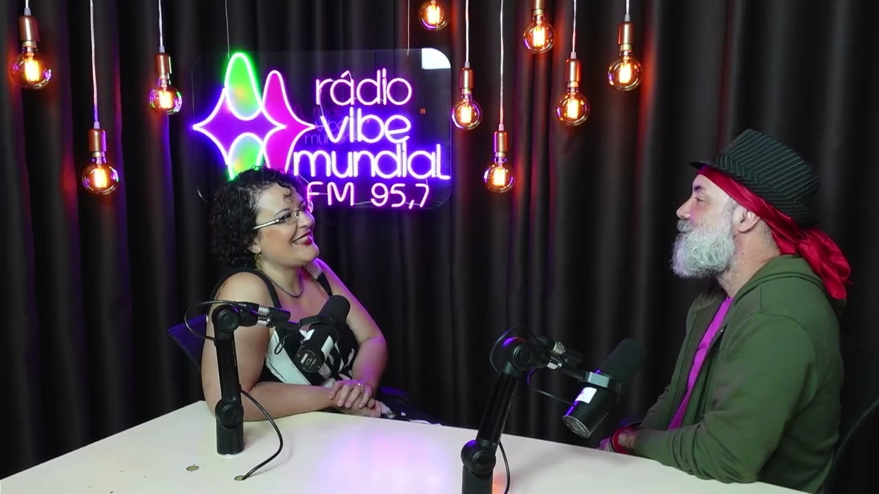 Entrevista com a Presidente de Alcoólicos Anônimos na Radio Vibe Mundial por Jesse Navarro.
