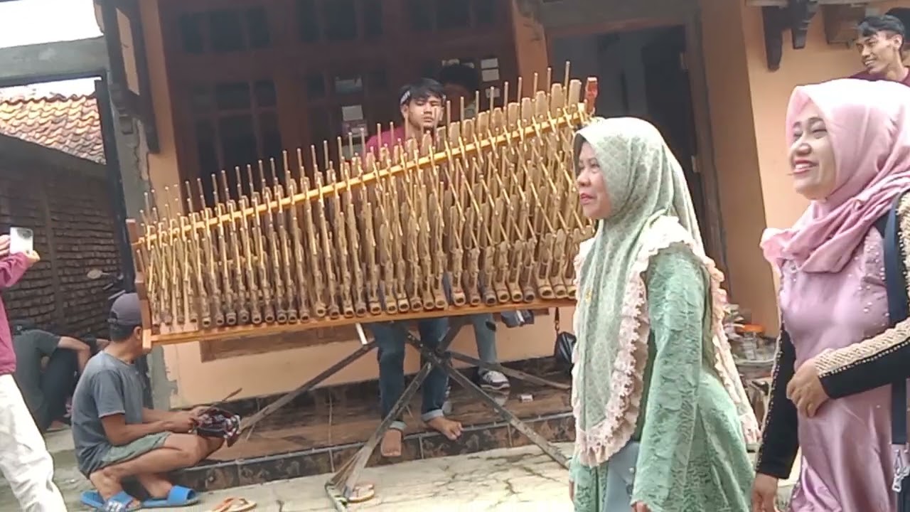 Kenthongan di Khajatan Kakaku