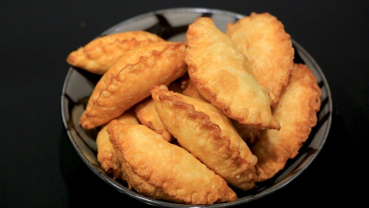 Тахианы Махтай Мини Хуушуур / Chicken Patties