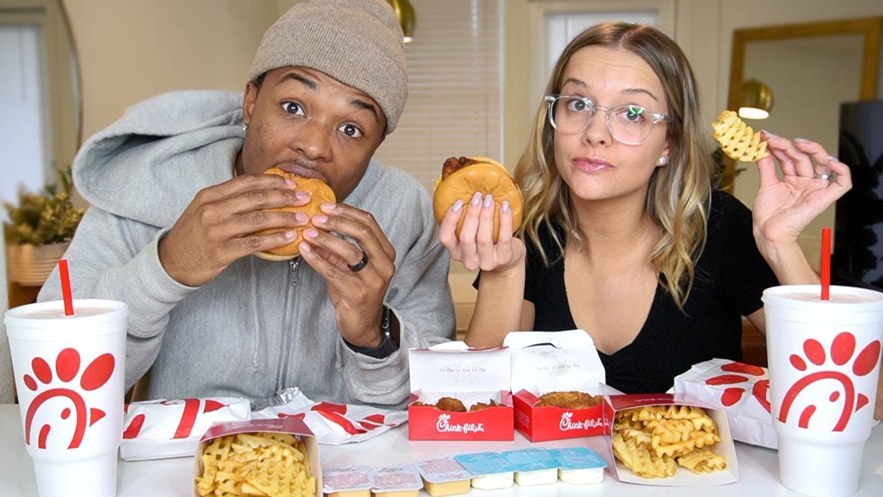 self quarantine mukbang! Talking about “it”