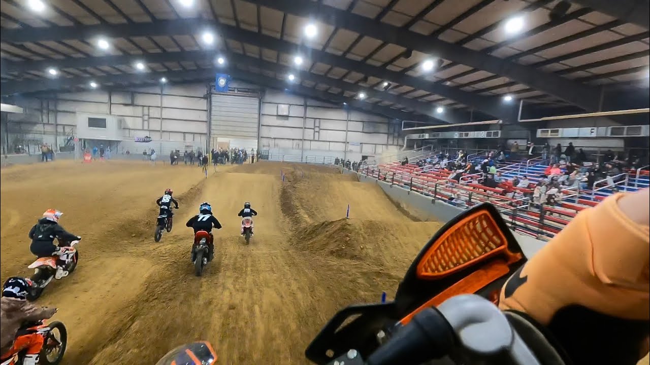 Western Kentucky Arenacross ￼Round 10, 85cc 12-15 main 