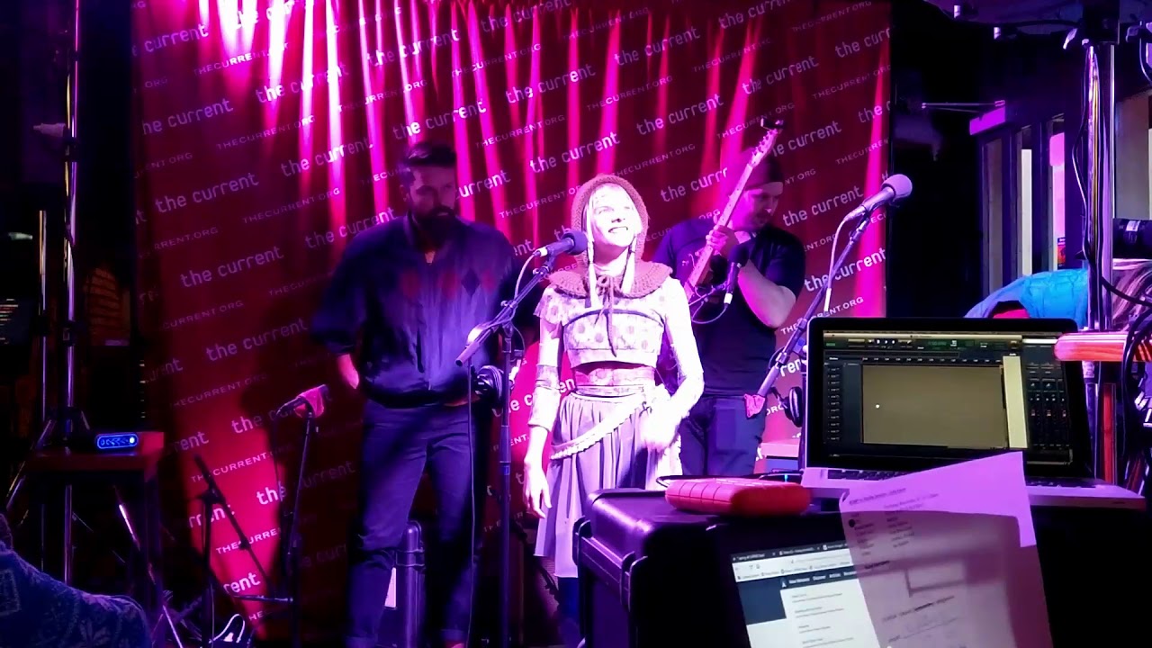 Aurora - Skuli Craft Bar - Iceland Airwaves 2018
