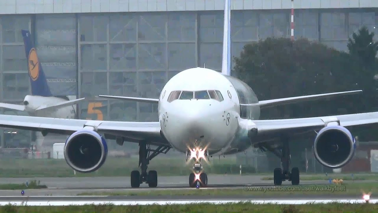 Condor Boeing 767 D-ABUF landing and very short loud takeoff at Hamburg Airport