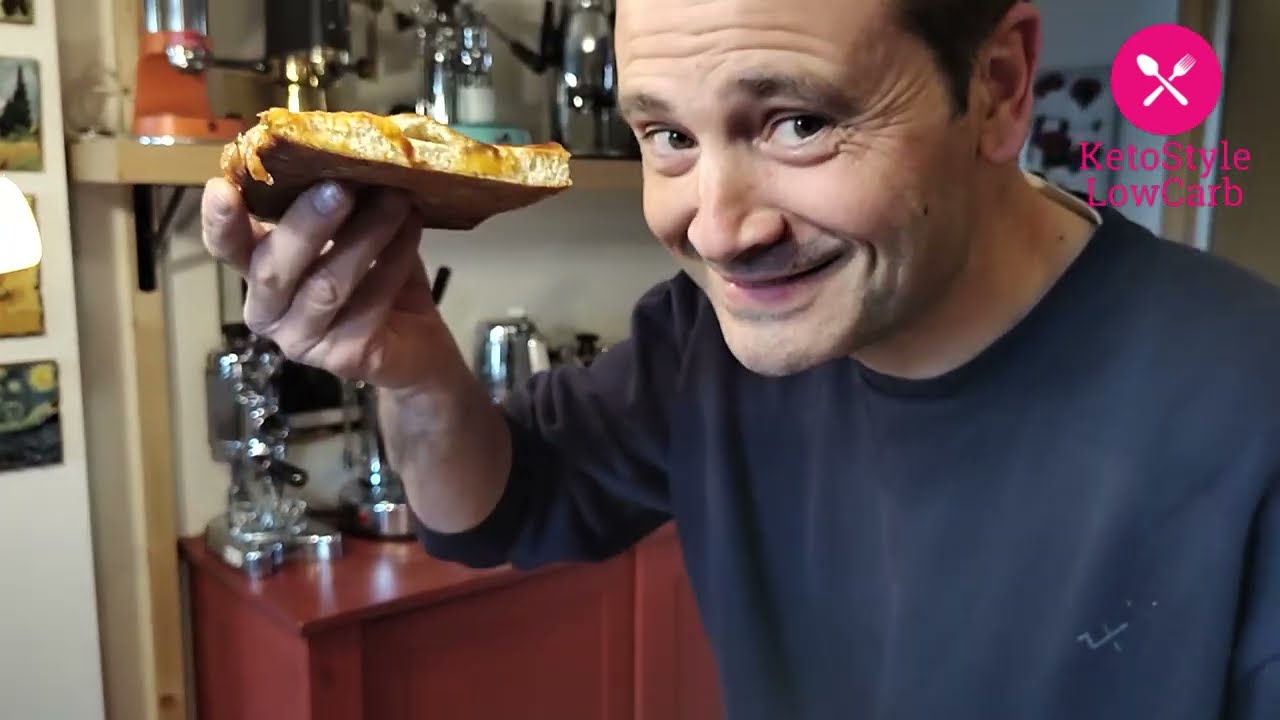 Pizza keto low carb in teglia: LA RICETTA PERFETTA, gustosa e facile da fare