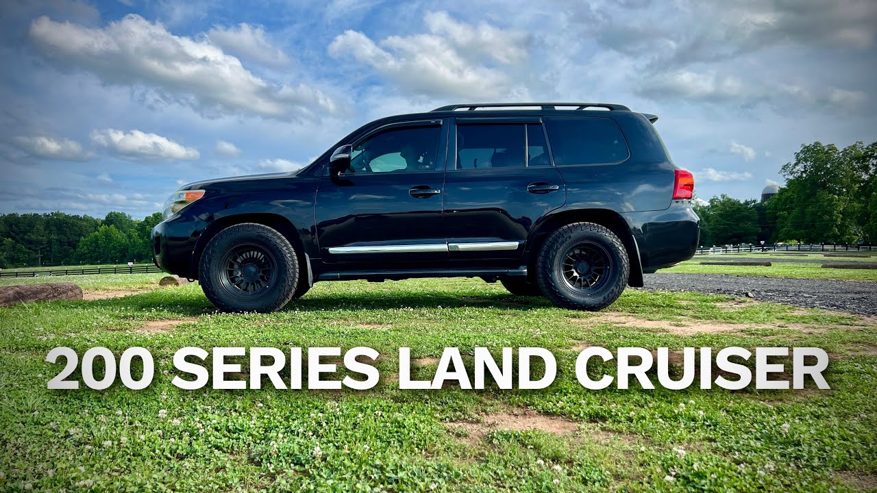 ОБНОВЛЕНИЯ ИЗ ЖИЗНИ Toyota Land Cruiser 200 серии 2013 года