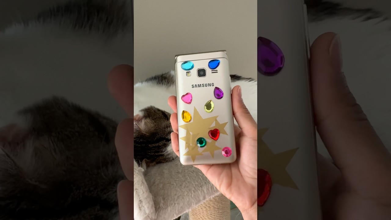 Flip Phone Samsung Galaxy Folder 2 with Gems and Stickers ✨ #samsungflip #flipphones