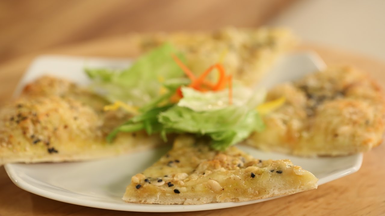 Peshawari Naan | Sanjeev Kapoor Khazana