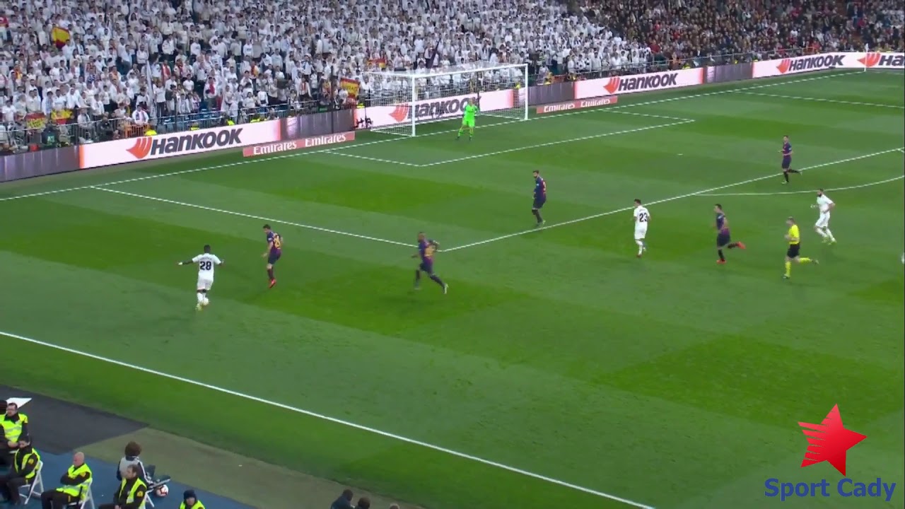 Arturo Vidal destroys Vinicius and Reguilon Real Madrid - Barcelona 0-1