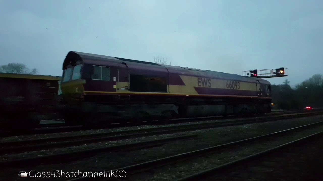 4K:: DB Cargo 66185 & 66093 departing Totnes with mega thrash 14-01-18 (HD)