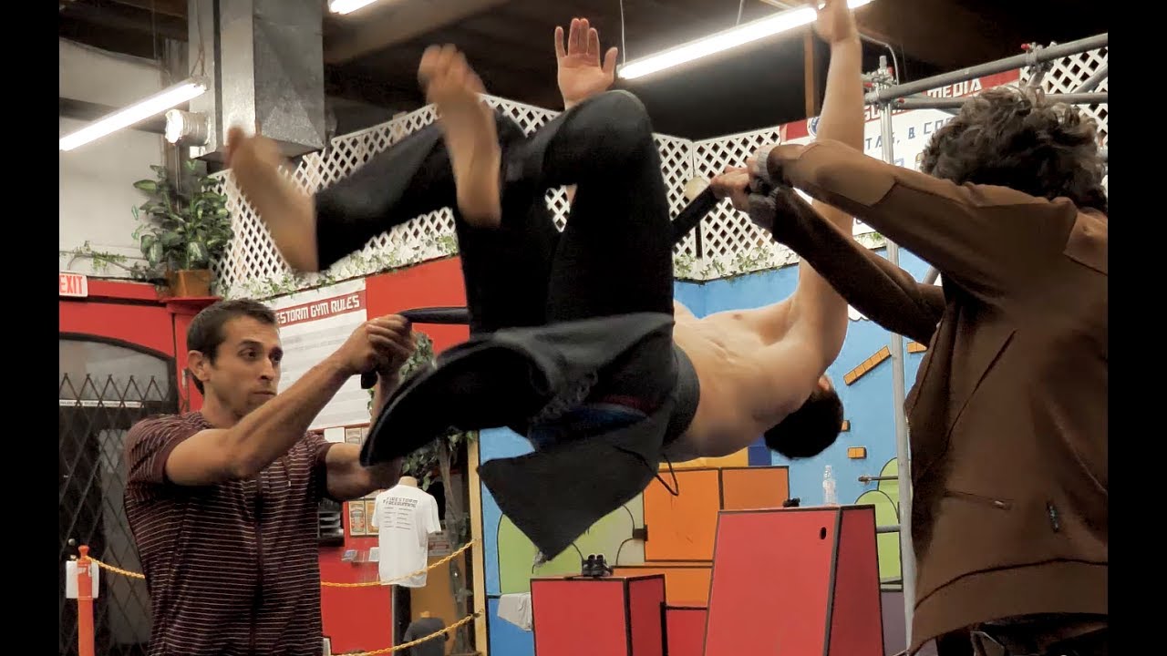 LEARN HOW TO BACKFLIP ASAP! Simonster Standing Back Tuck Tutorial.