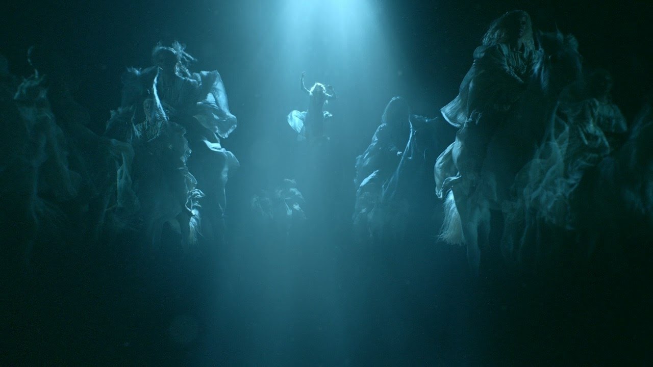 The shield-maiden Lagertha goes to Valhalla (Vikings)