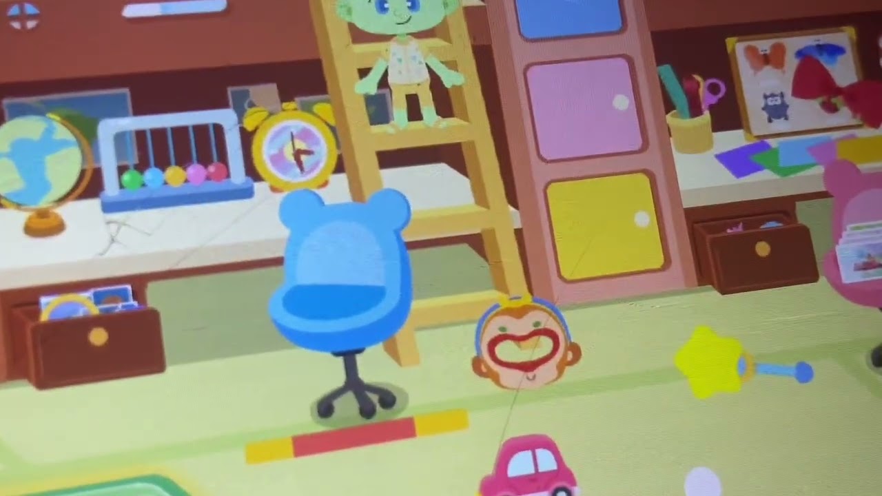 Birdo plays Little Dino's Town: My World | Kids Cartoon | Yoshi and Birdo | Town: My World | Meddy