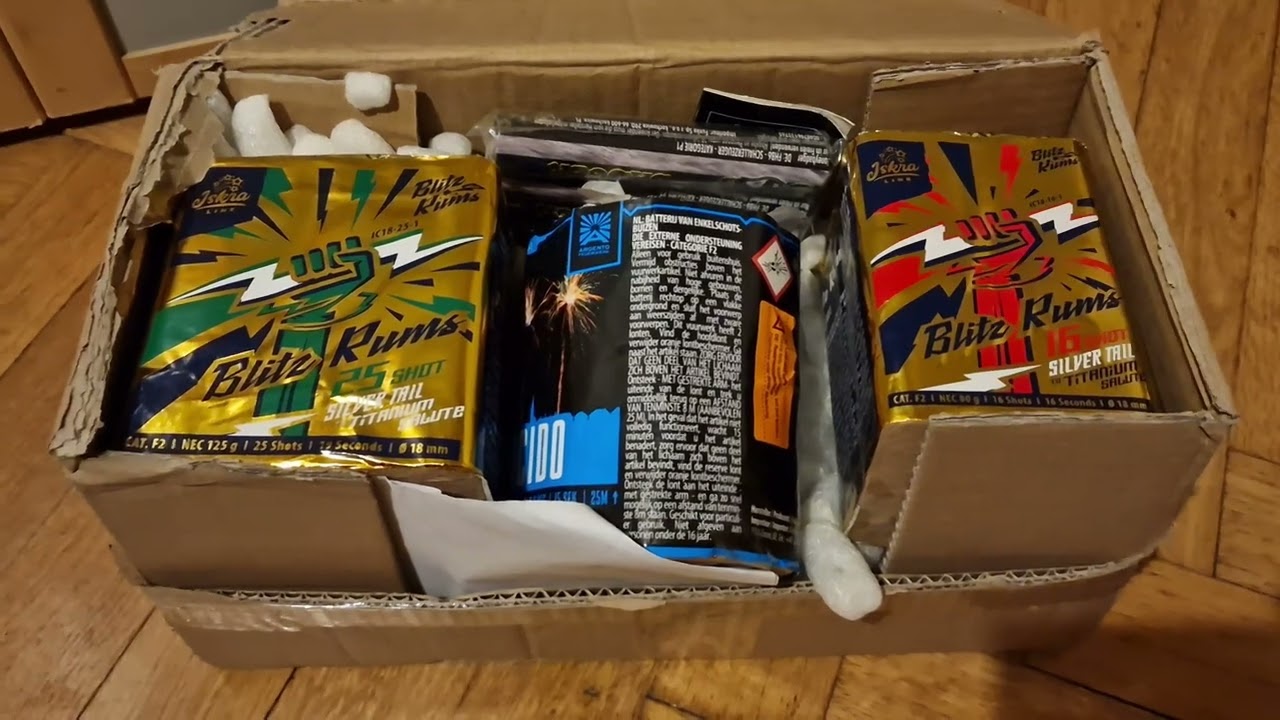 Silvester 2022 - Feuerwerk im Jahr nach Deutschland bestellen | Ultrasfactory Unboxing