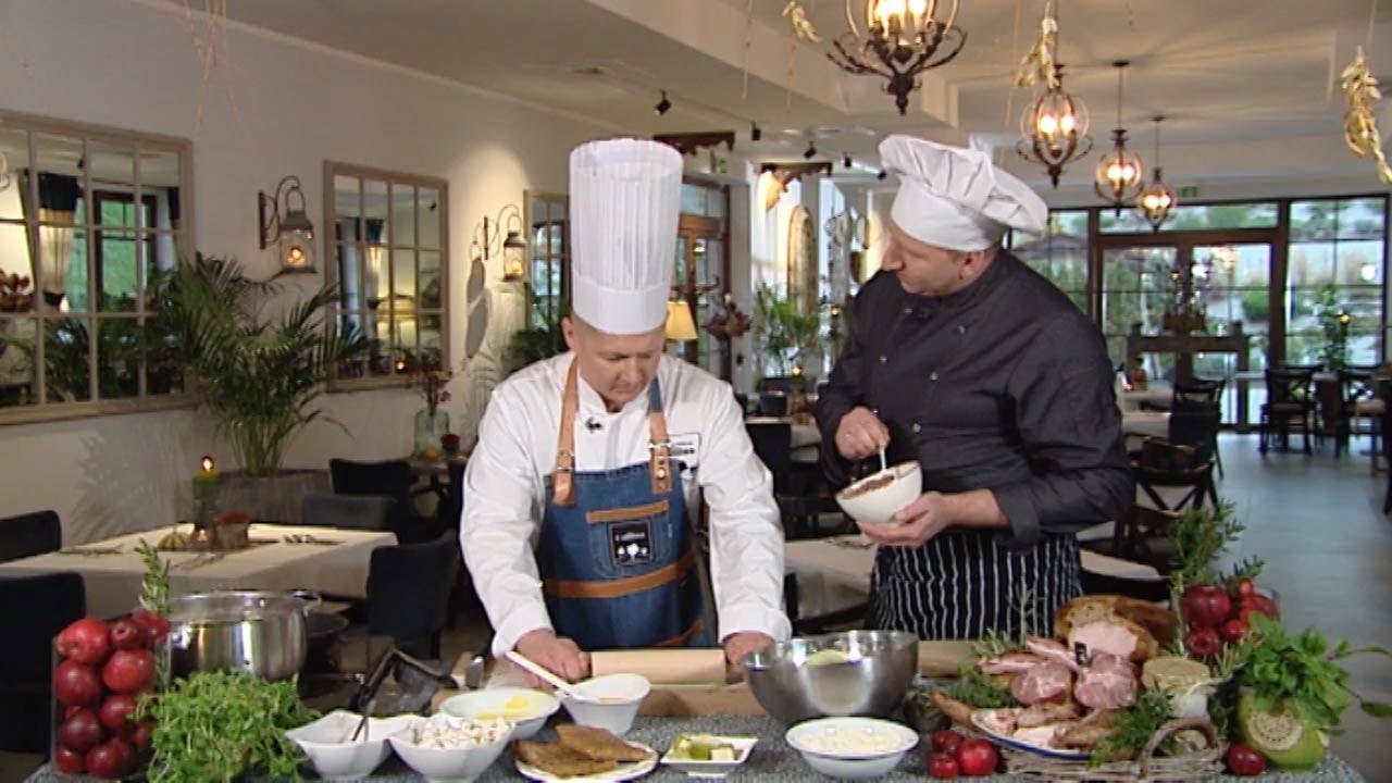 Rączka gotuje: bulion na ogonie wołowym, pierogi z gęsiną, królik confit z krokietami z krupnioka