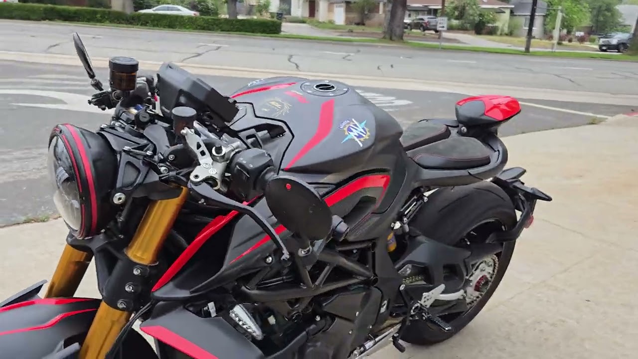 2021 MV AGUSTA RUSH 1000
