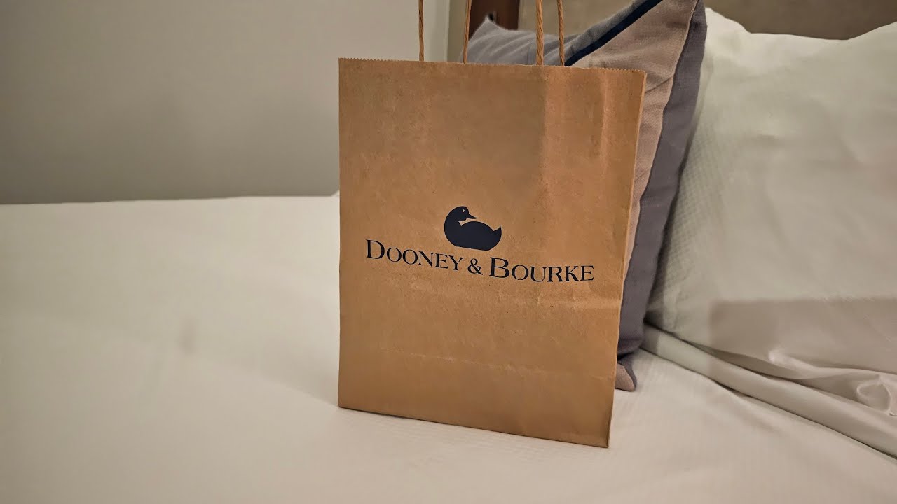 Unboxing And Review: Dooney And Bourke Pebble Grain Zip Wallet | Bag Haul + Chit Chat!
