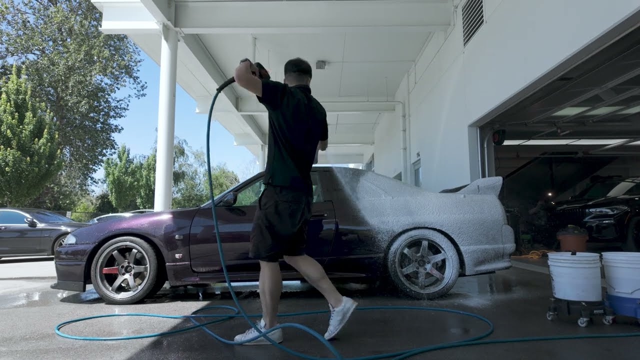 Nissan R33 GTR - Full paint refresh + Revivify Graphene Pro Self-heal Coating