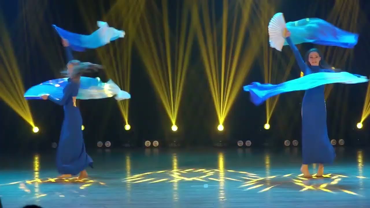 Bellydance fusion fan veils / 