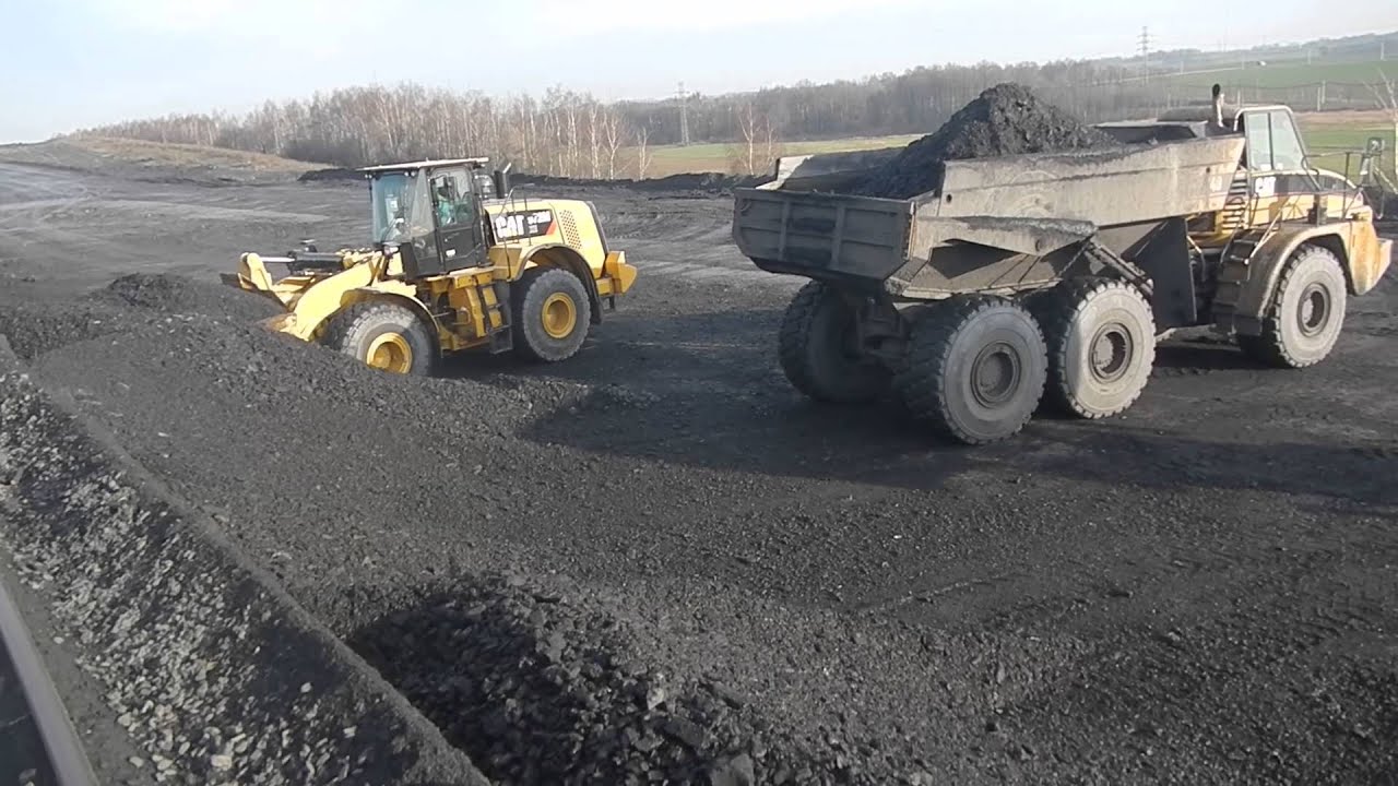 CAT 972M XE vs 972H - LOADING