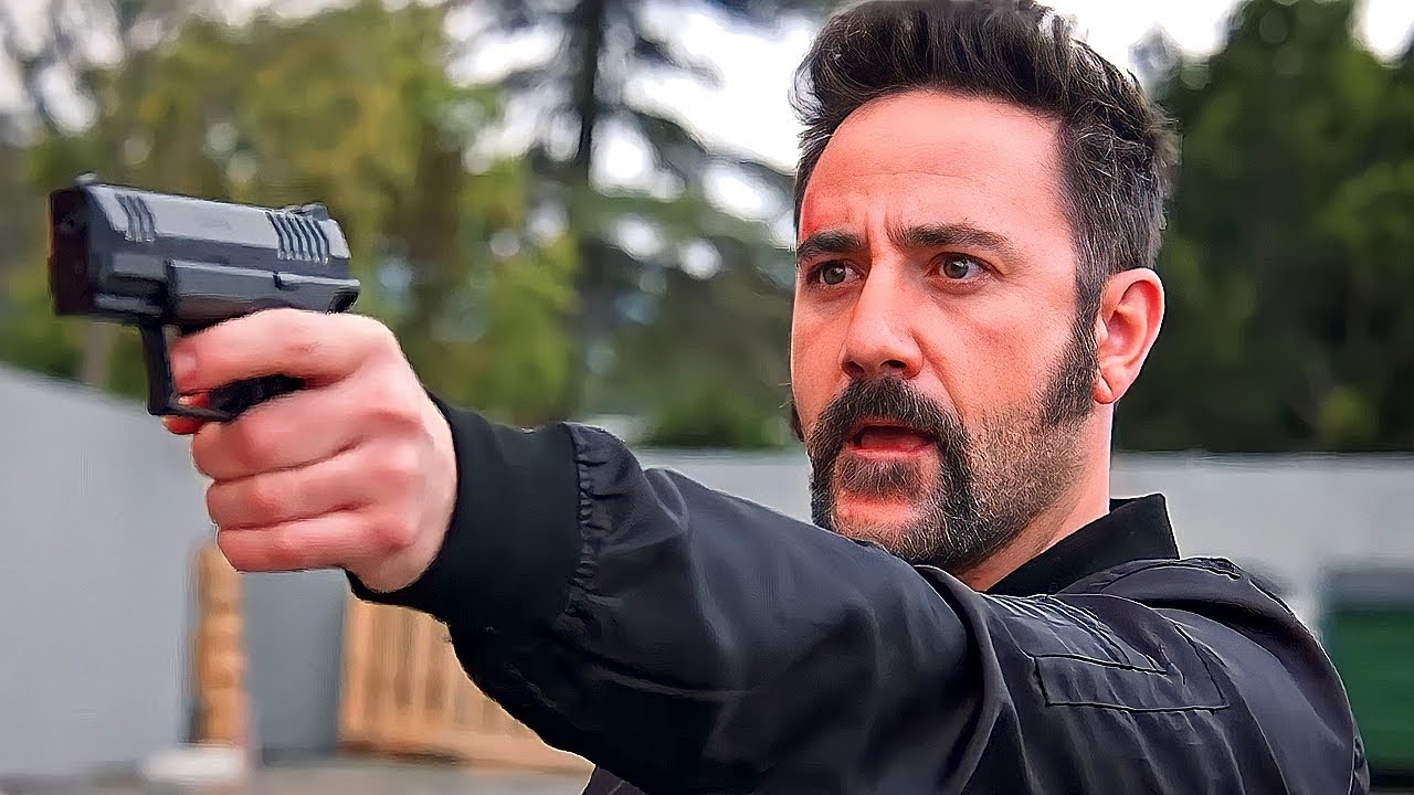 Дхар Манн официально сошёл с ума