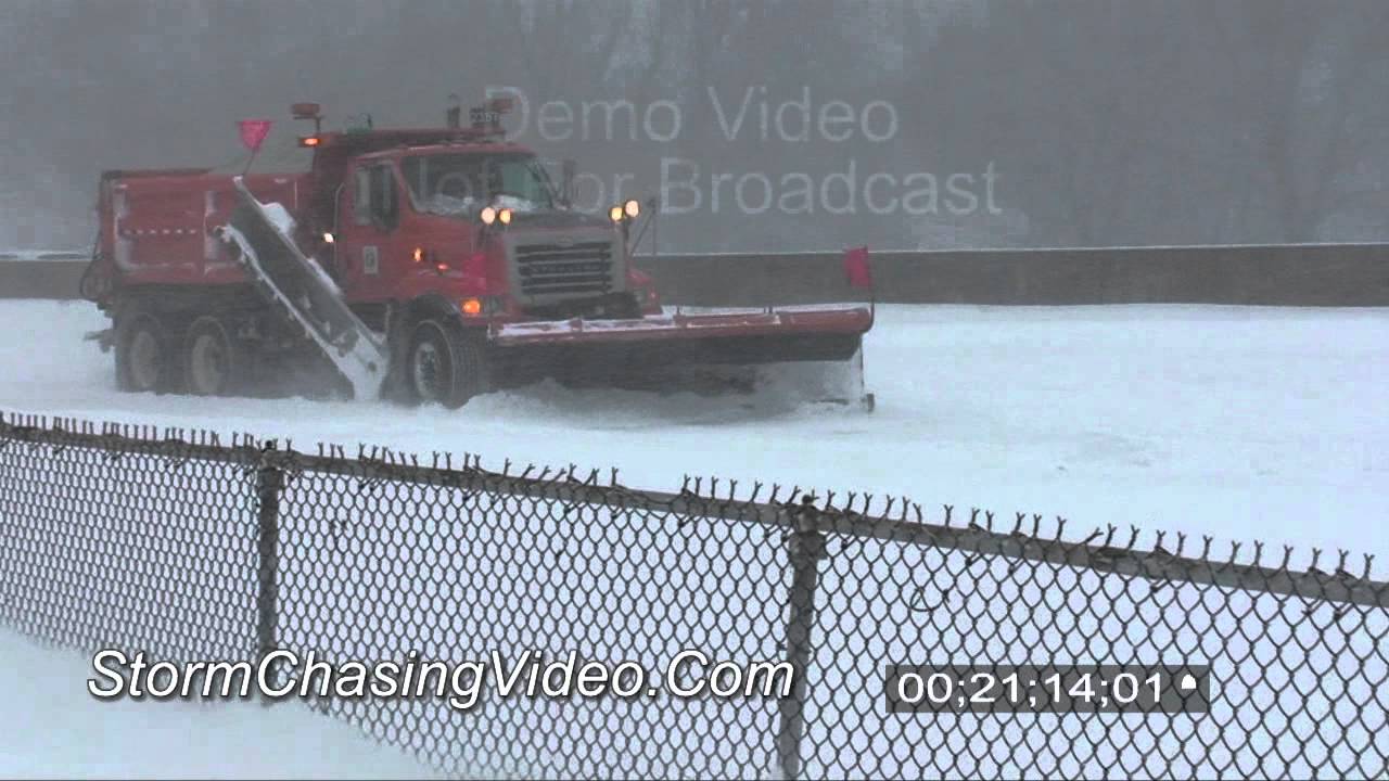 12/11/2010 Minneapolis, MN full raw stock footage from the 2010 blizzard