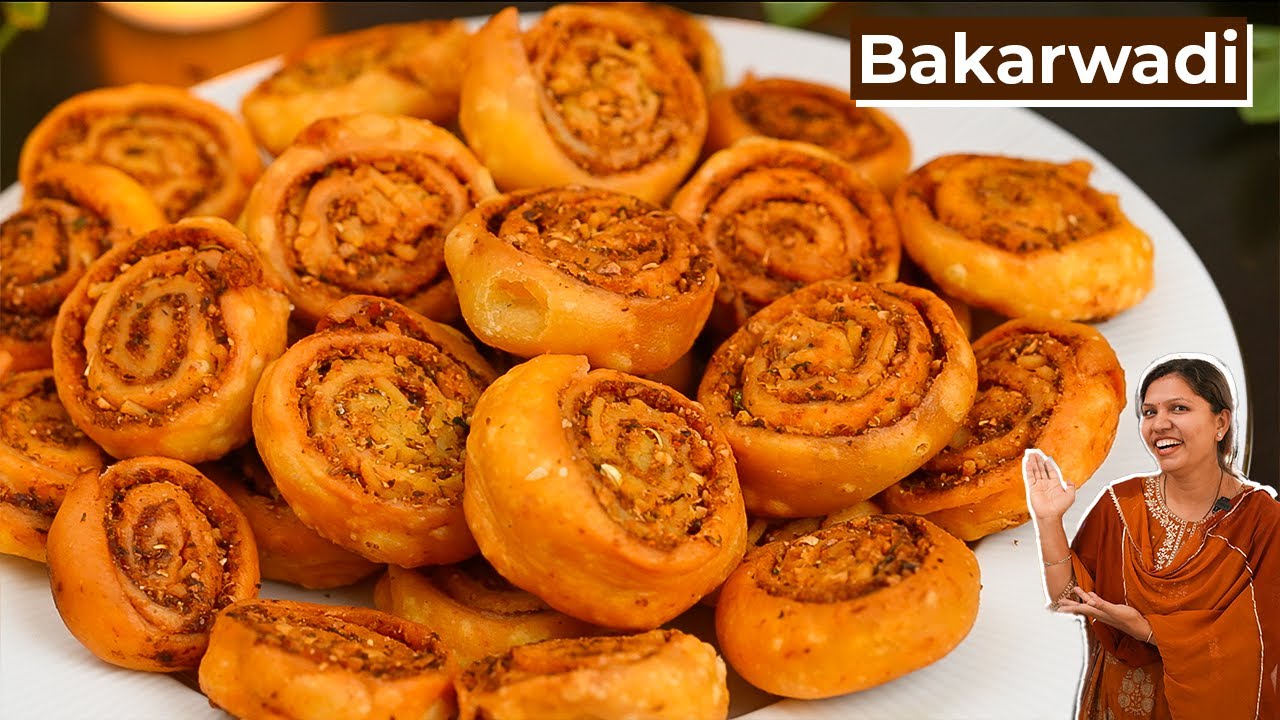 महाराष्ट्र की फेमस बाकरवड़ी कैसे बनाते है | Bakarwadi recipe | Bhakharwadi Recipe | Kabitaskitchen