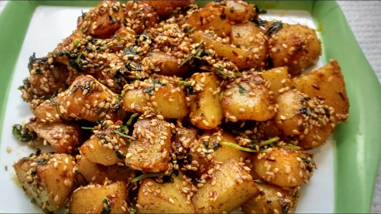 Til wale aloo/ Sesame potatoes