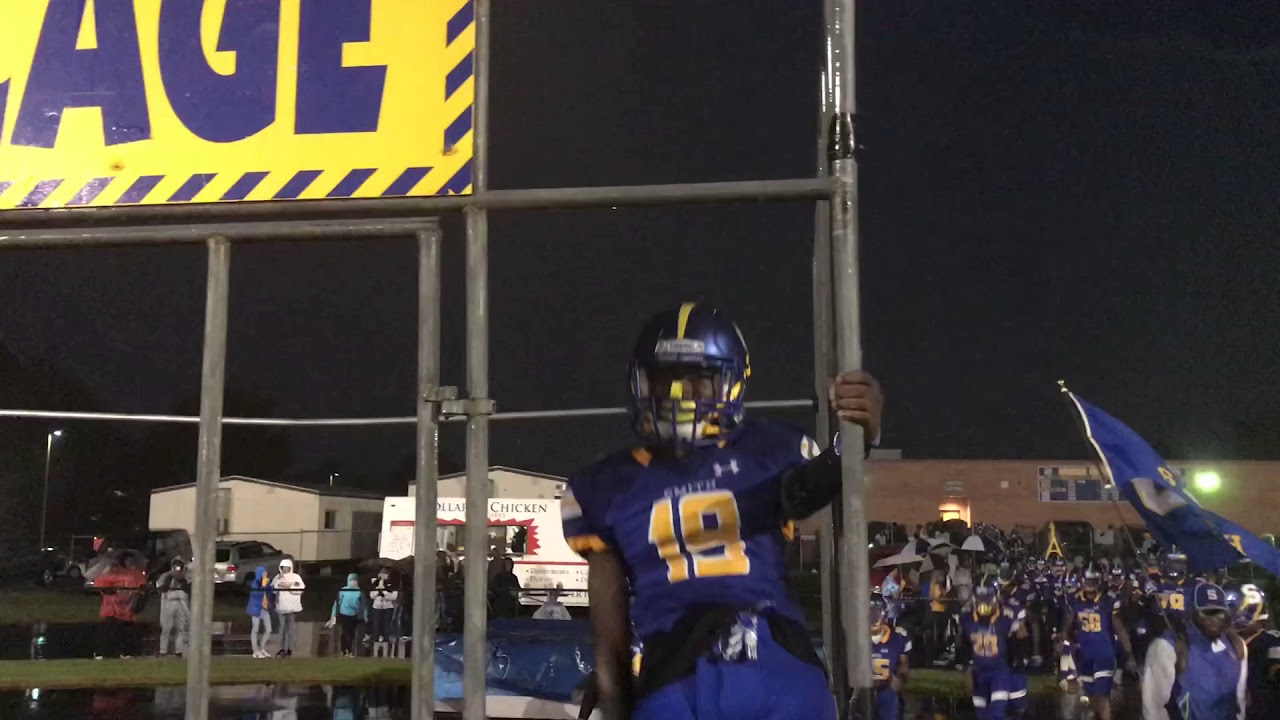 Oscar Smith vs Deep Creek Homecoming Entrance 2017