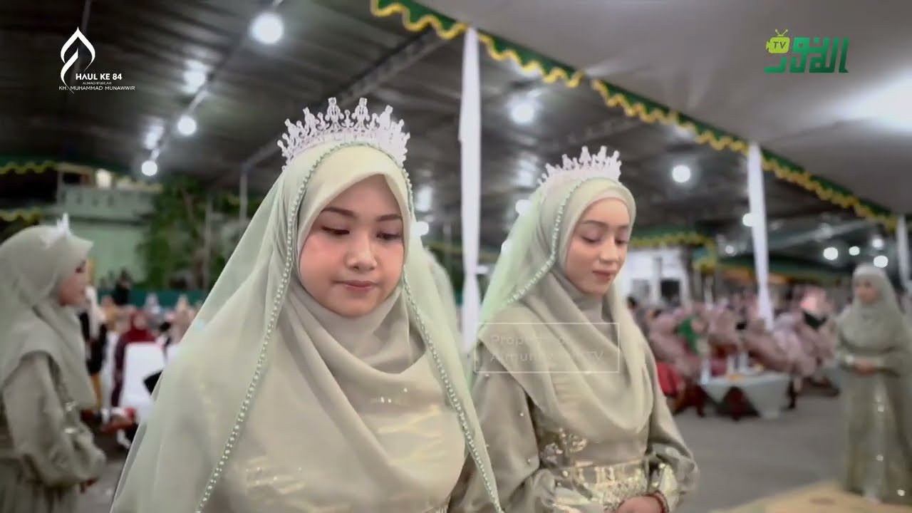 Haflah Khotmil Quran Putri 30 Juz, 20 Juz, 15 Juz bil Hifdzi | Pondok Pesantren Al Munawwir Krapyak