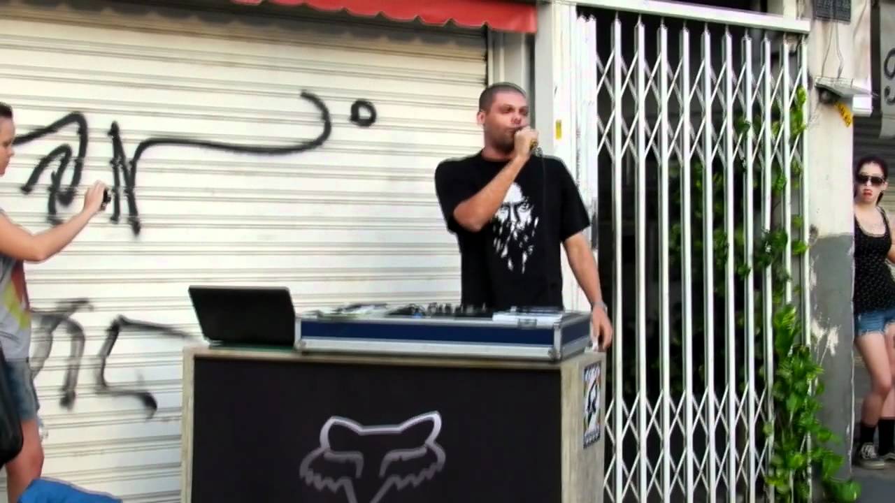 Sarau Bambaataa - Mc Marechal - GRIOT (ao Vivo)