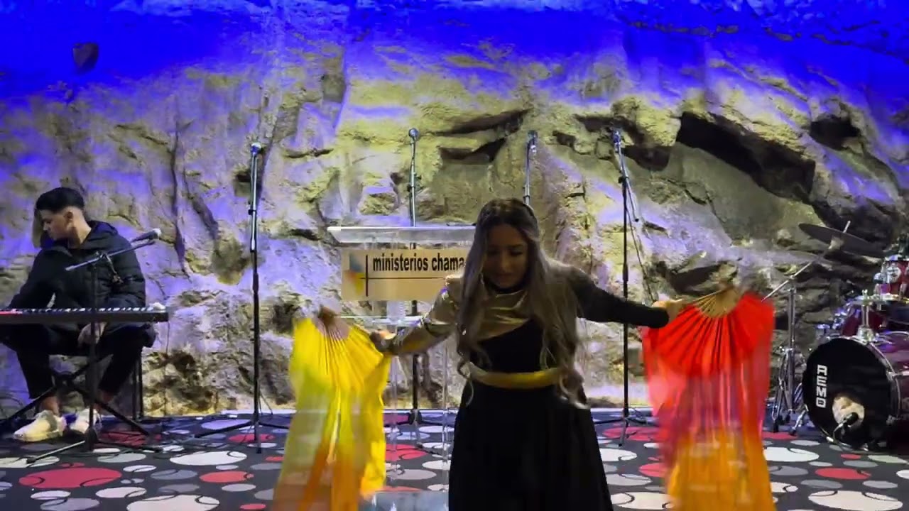 Dança jainara não tive ensaios mas Deus me guiou e correu bem graças a Deus❤️🙏