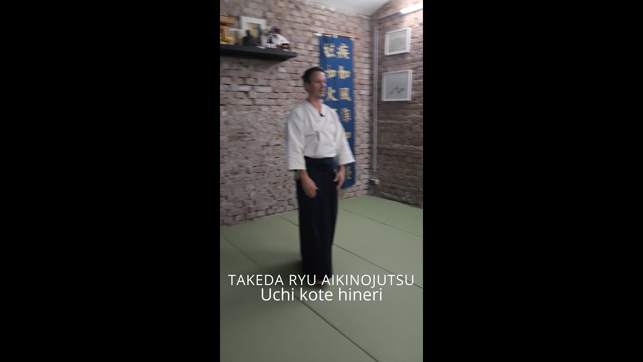 Aiki no jutsu Takeda Ryu - Uchi kote hineri