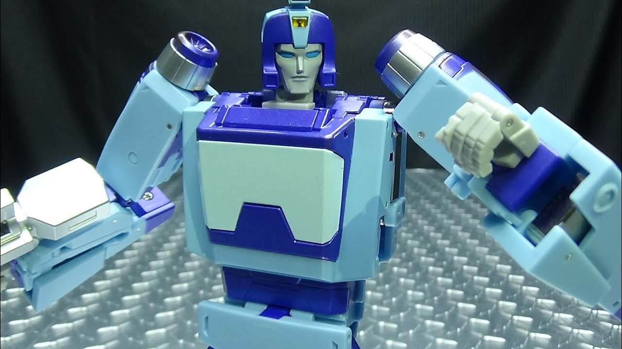 Fans Toys JABBER (Blurr): EmGo's Transformers Reviews N' Stuff