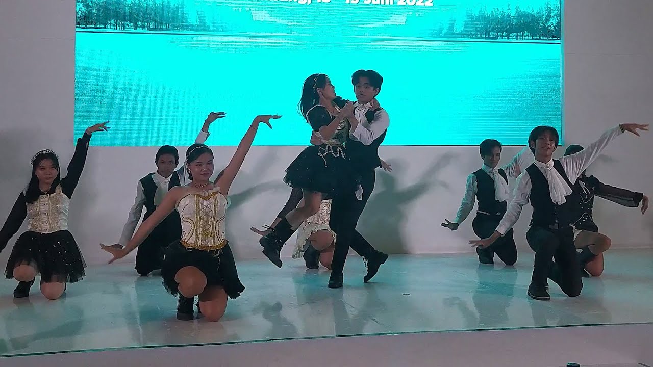 Red Velvet 레드벨벳 'Feel My Rhythm' INTRO + DANCE BREAK (Dance Cover by. OPHELIA)
