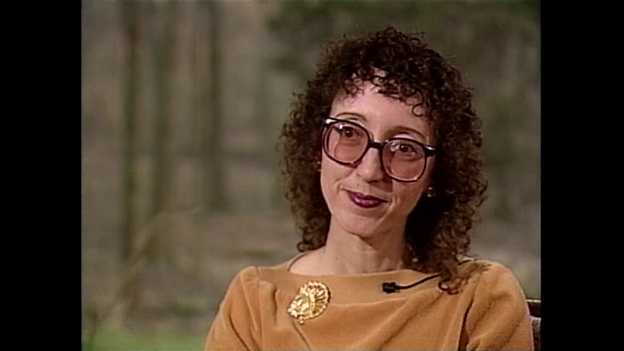 A Moveable Feast with Tom Vitale/ JOYCE CAROL OATES: 