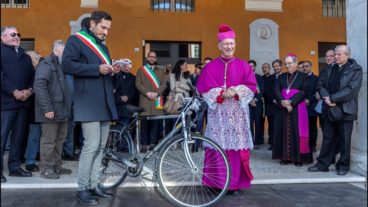 L'insediamento di Mons. Caiazzo a Cesena. L'incontro con le autorità civili e militari