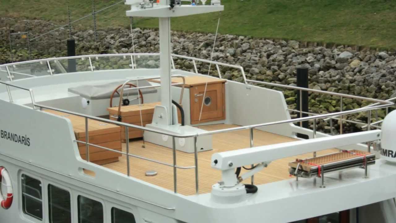 Altena Yachting.