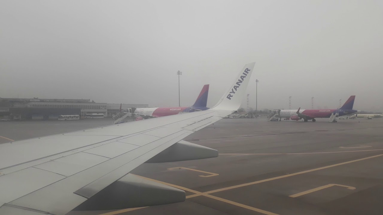 Landing and taxi on RWY 27 in Sofia (SOF) / LBSF